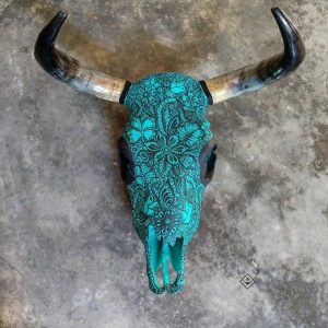 Cabeza de vaca pintada verde